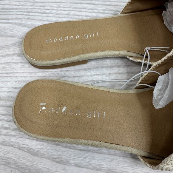 Madden Girl Flat Mules WMNS 7.5 Cream Tan Woven Raffia Pointed Toe Slide Slip On - Picture 5 of 9